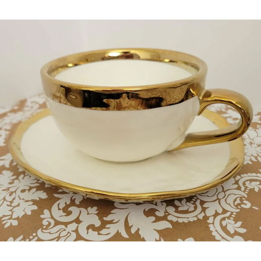 TEA CUP/ SAUCER SET